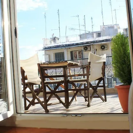 Sunny Central Apartment, Nice View, Fully Equipped *