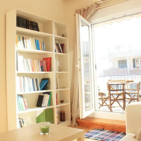 Apartment Sunny Central Apartment, Nice View, Fully Equipped