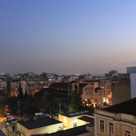 Sunny Central Apartment, Nice View, Fully Equipped * Thessaloniki